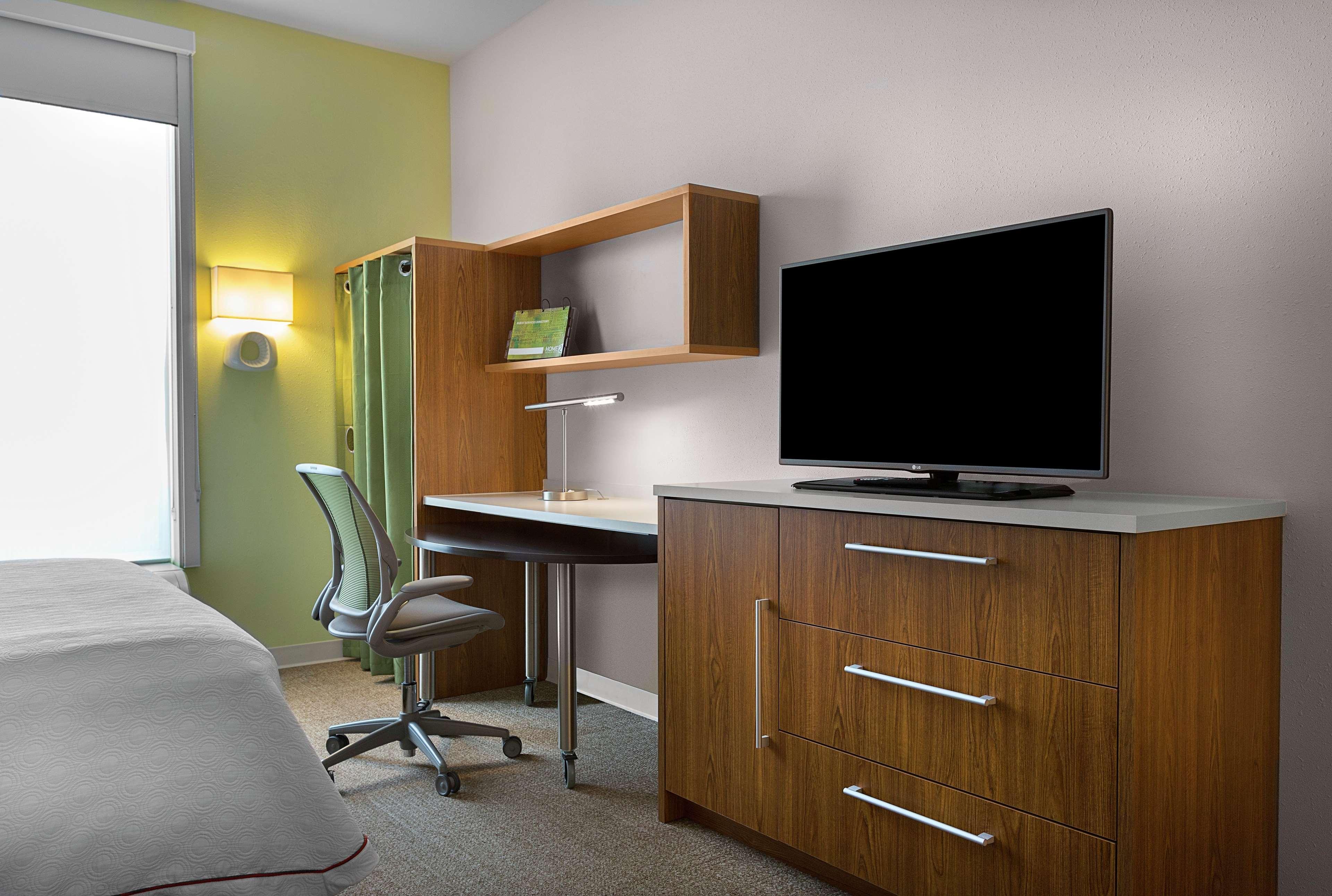 Home2 By Hilton Airport Greenville