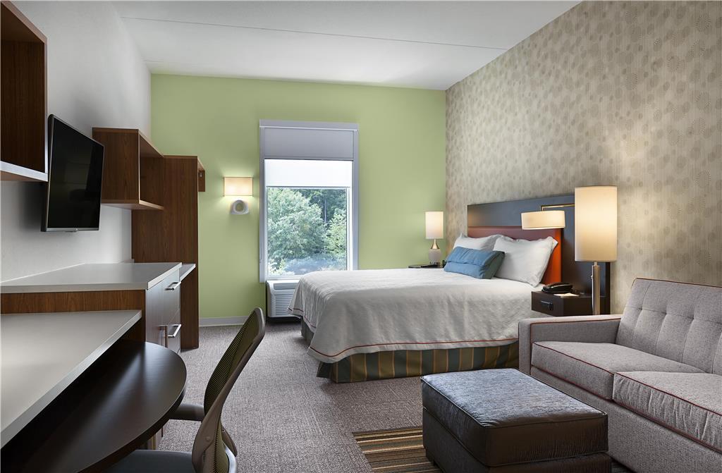 Hotel Home2 By Hilton Airport