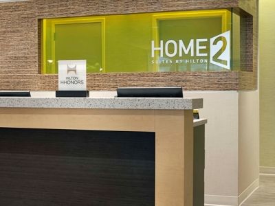 Hotel Home2 By Hilton Airport 3*