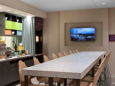 Hotel Home2 By Hilton Airport Greenville
