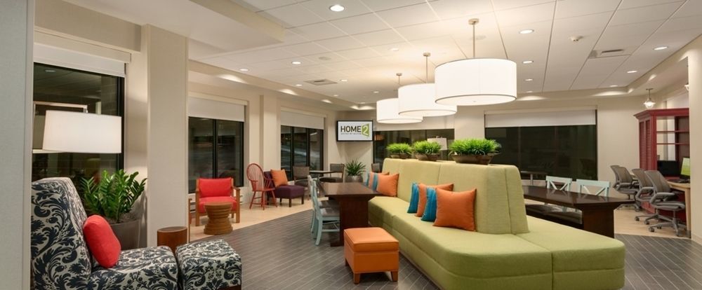 Hotel Home2 By Hilton Airport 3*